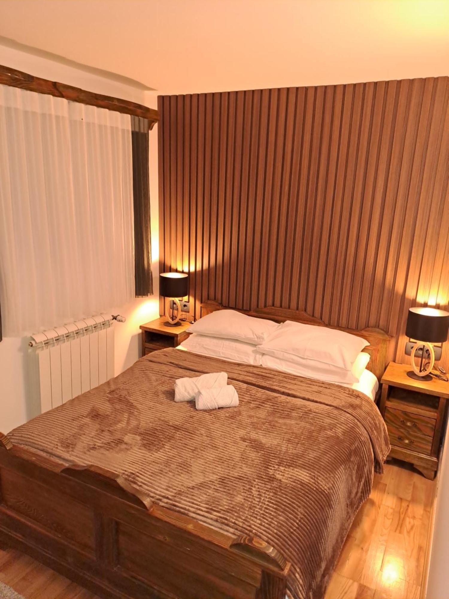 Rooms And Apartmants Mirovic Kolašin Exterior foto